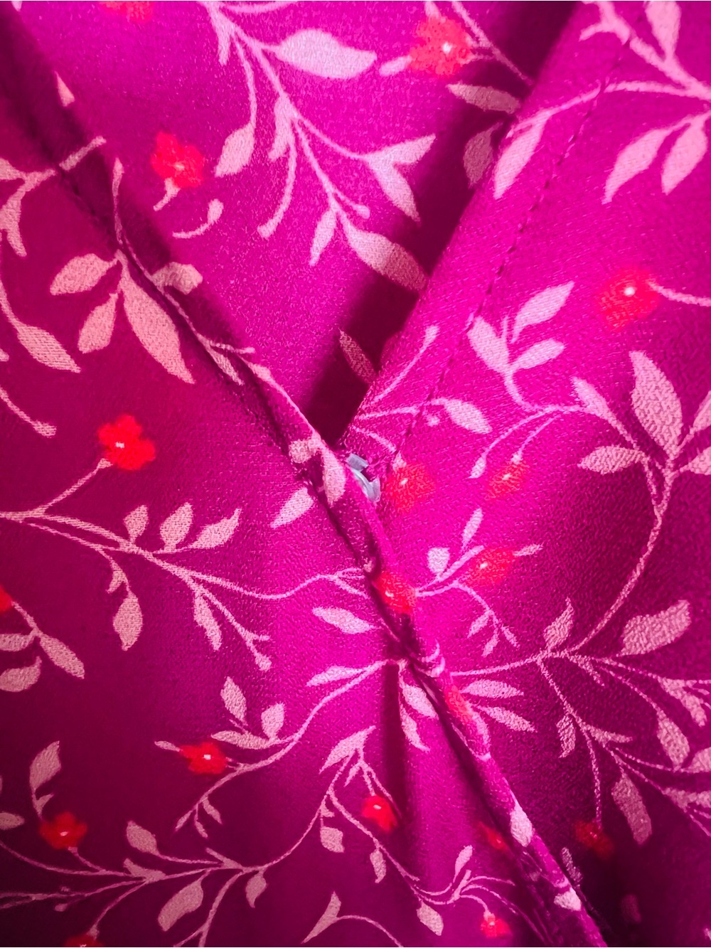 Old Navy Red Floral V-Neck Long Sleeve Dress - Picture 3 of 4